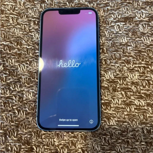 Apple iPhone 13, teal/blue, Straight talk 128GB - Picture 1 of 10